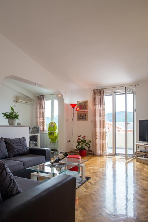 Apartments Vila Masha Petrovac ภายนอก รูปภาพ