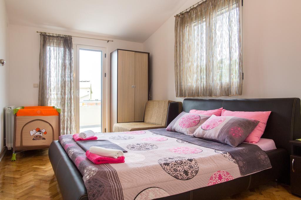 Apartments Vila Masha Petrovac ภายนอก รูปภาพ
