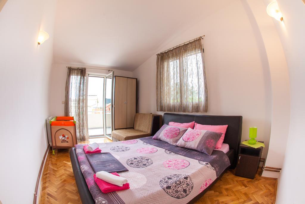 Apartments Vila Masha Petrovac ภายนอก รูปภาพ