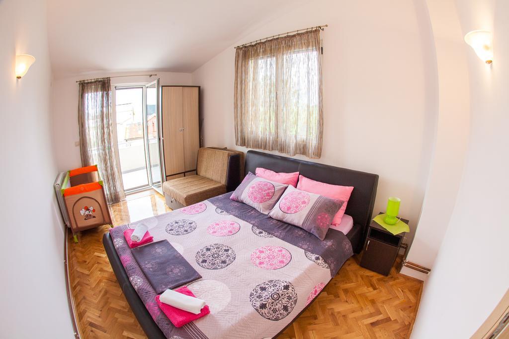 Apartments Vila Masha Petrovac ภายนอก รูปภาพ