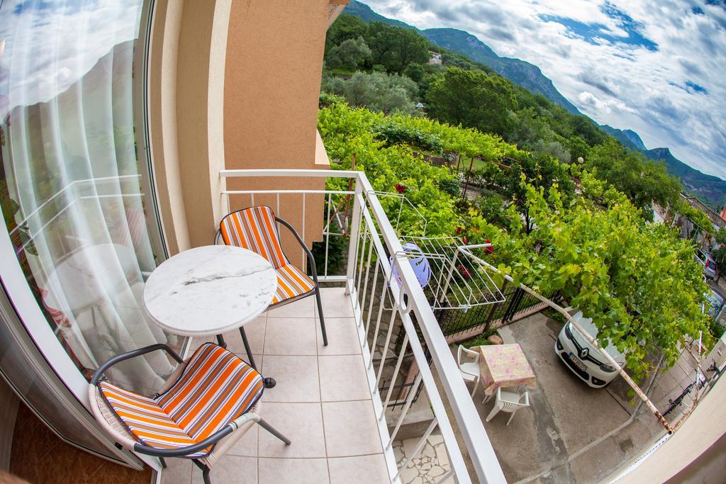 Apartments Vila Masha Petrovac ภายนอก รูปภาพ