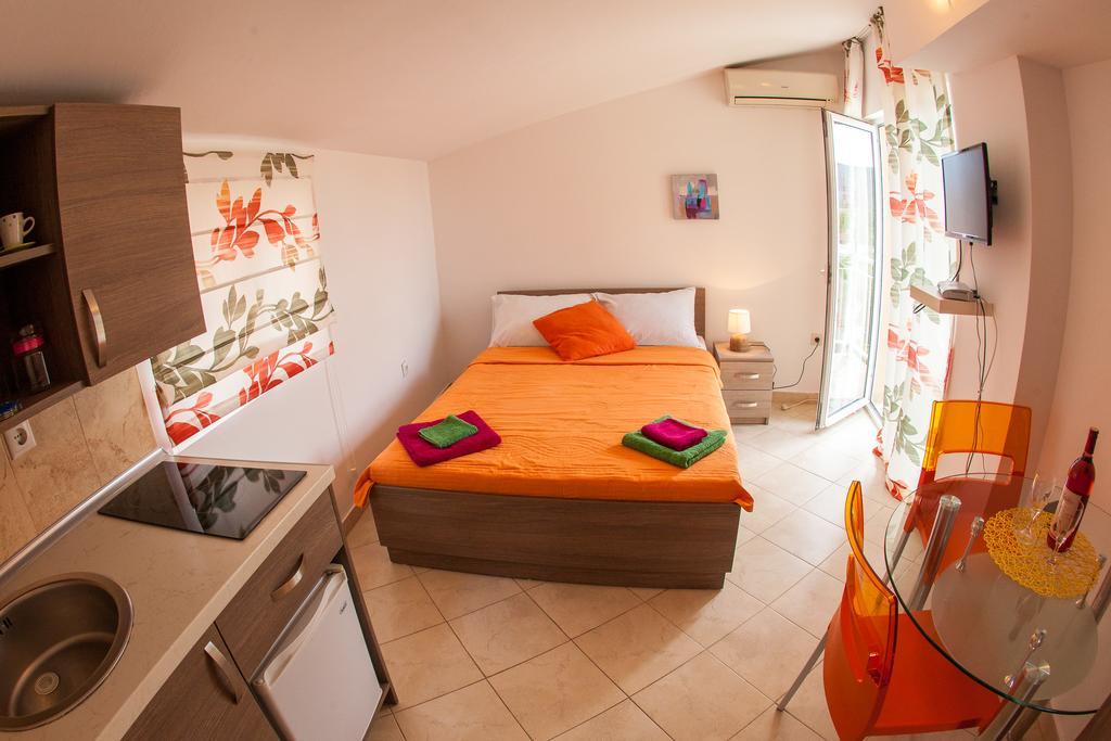 Apartments Vila Masha Petrovac ภายนอก รูปภาพ