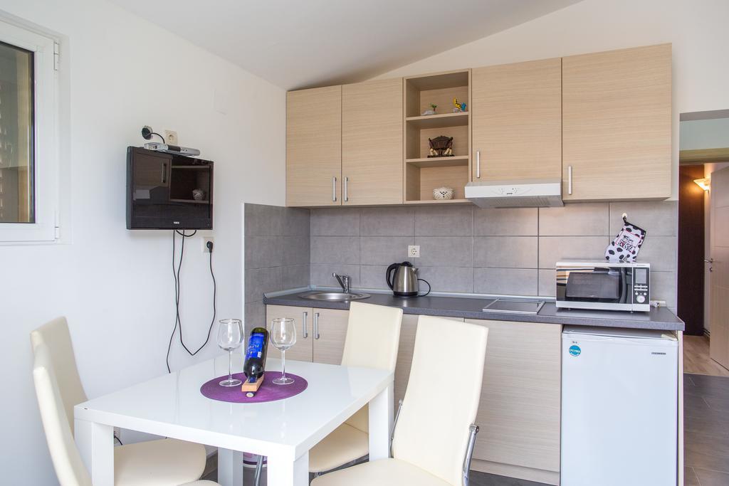 Apartments Vila Masha Petrovac ภายนอก รูปภาพ
