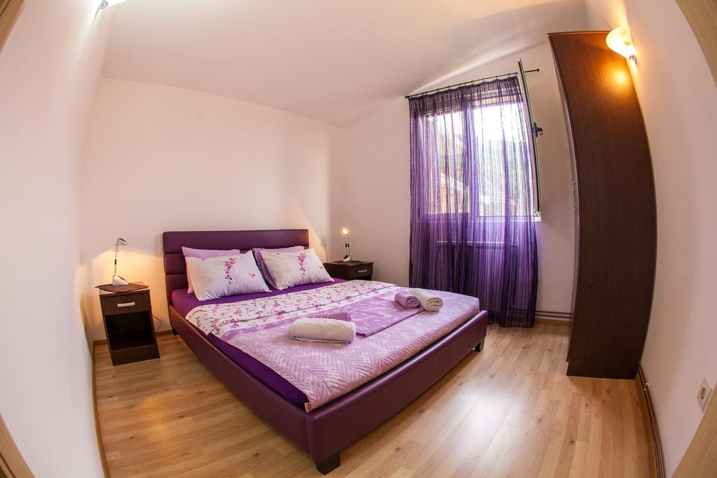 Apartments Vila Masha Petrovac ภายนอก รูปภาพ