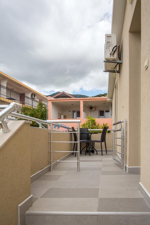 Apartments Vila Masha Petrovac ภายนอก รูปภาพ