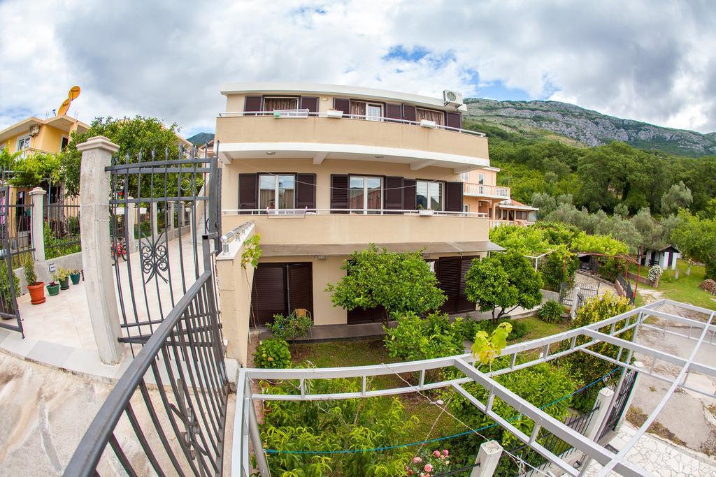 Apartments Vila Masha Petrovac ภายนอก รูปภาพ